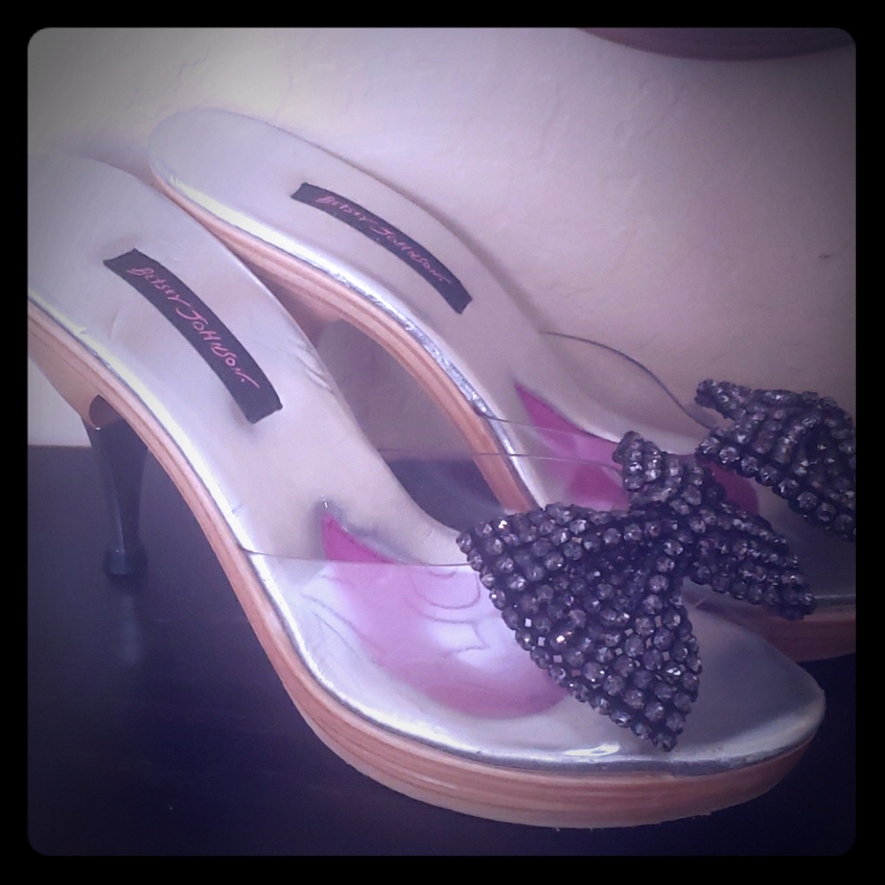 Betsey Johnson Polly 10